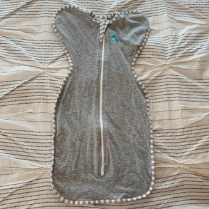 Love to Dream Swaddle Up, size newborn. Never worn